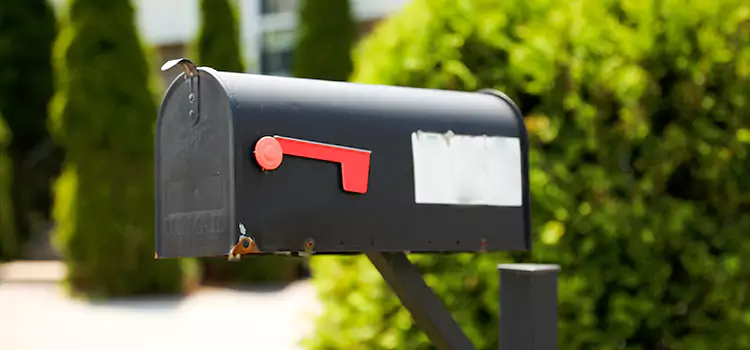Secure Mailboxes for Packages Aiken
